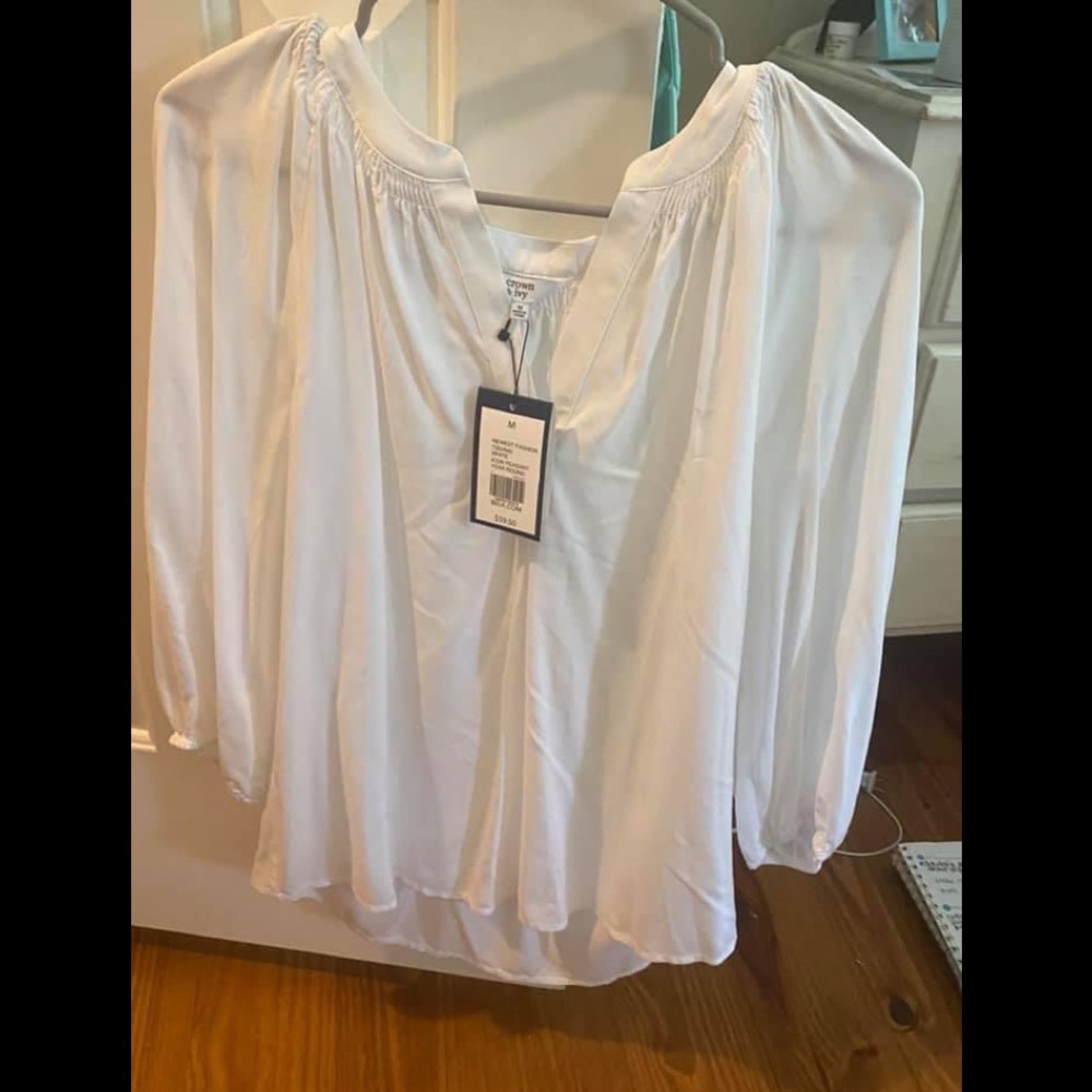 Crown and ivy white blouse